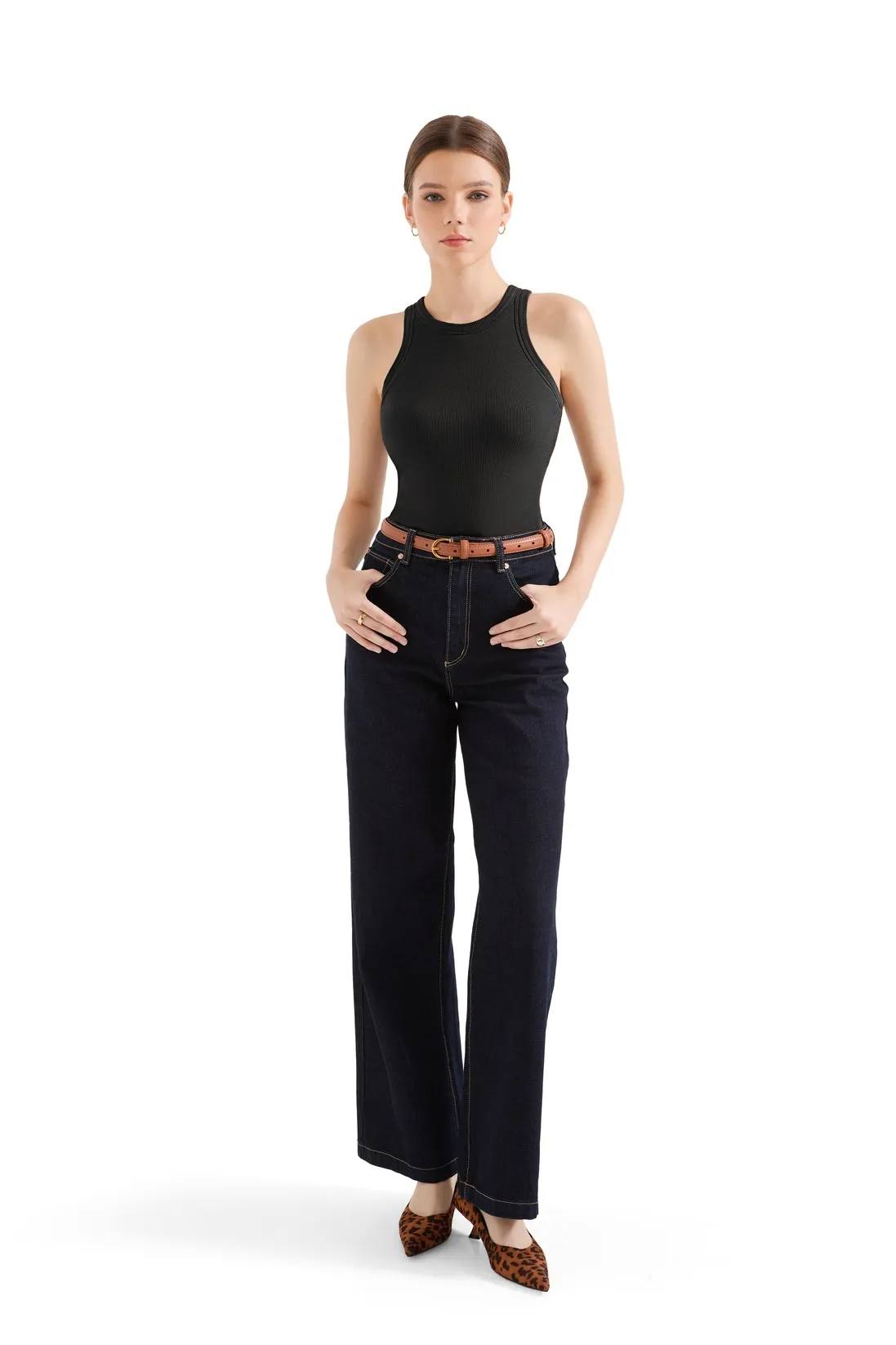 Cotton Ribbed Crew Neck Tank Top - Image 3